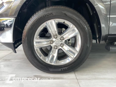 CLASSIC LARAMIE 5.7 CD V8 4X4 Aut.