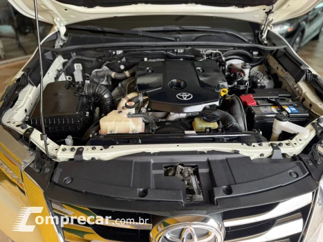 HILUX SW4 2.8 SRX Diamond 4X4 7 Lugares 16V Turbo Intercoole