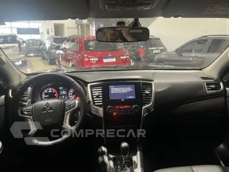 L200 TRITON 2.4 16V Turbo Outdoor HPE CD 4X4