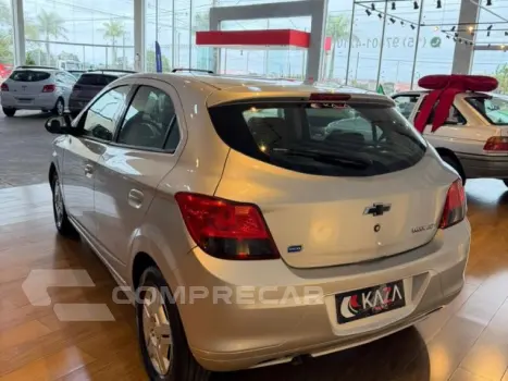 ONIX - 1.0 MPI JOY 8V 4P MANUAL