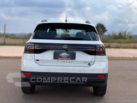 T-CROSS 1.0 200 TSI TOTAL FLEX AUTOMÁTICO