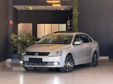 JETTA 2.0 TSI Highline 211cv