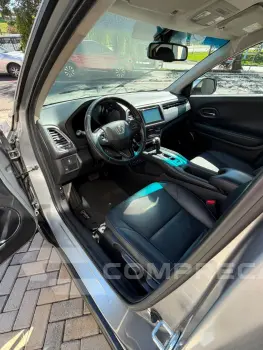 HR-V Touring 1.8 Flexone 16V 5p Aut.