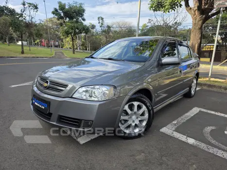 CHEVROLET ASTRA 2.0 MPFI Advantage 8V 4 portas