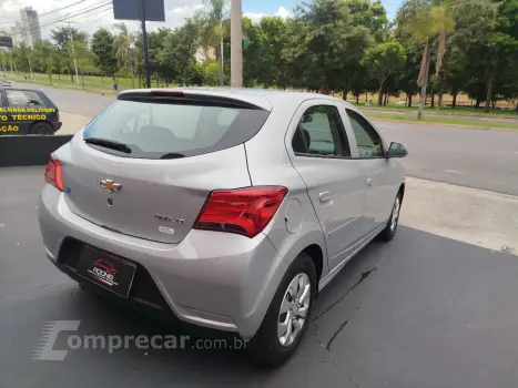 ONIX HATCH LT 1.0 8V FlexPower 5p Mec.