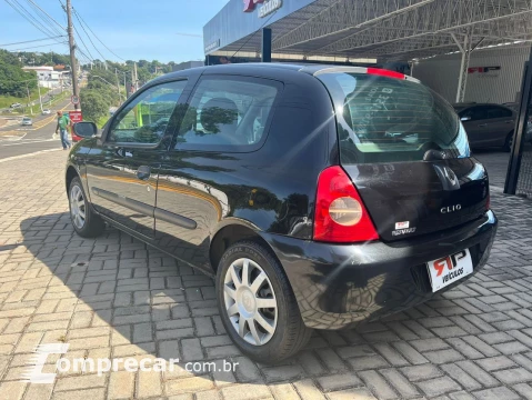 Renault Clio Hi-Flex 1.0 16V 3p 4 portas
