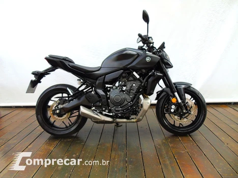 YAMAHA MT-07 CONNECTED ABS
