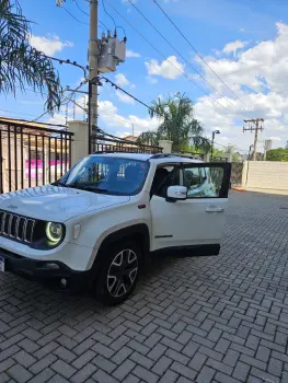 JEEP RENEGADE 1.8 16V Longitude 4 portas