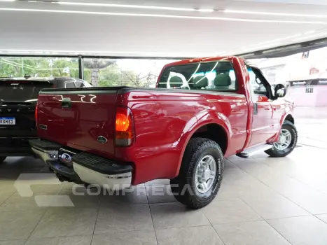 F-250 3.9 XLT 4X2 CS DIESEL 2P MANUAL