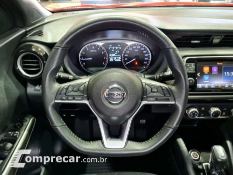 KICKS SV CVT