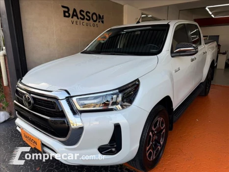 Toyota HILUX 2.8 D-4d Turbo CD SRX 4X4 4 portas