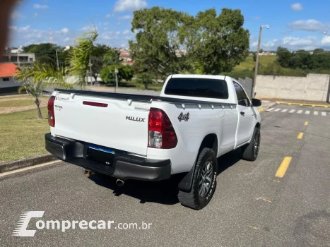 HILUX 2.8 D-4D TURBO DIESEL CS 4X4 MANUAL