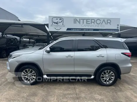 HILUX SW4 2.8 D-4d Turbo SRX 7L 4X4