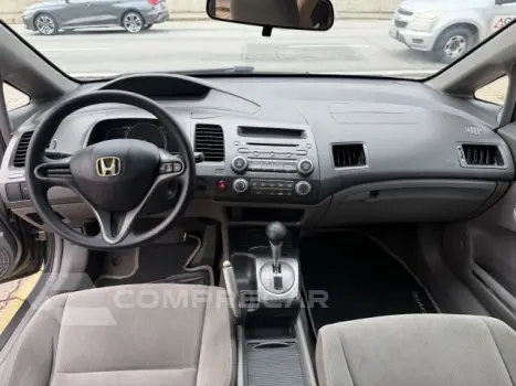 CIVIC - 1.8 LXS 16V 4P AUTOMÁTICO