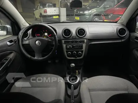 VOYAGE 1.0 8V MPI Totalflex