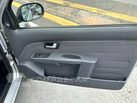 STRADA 1.4 MPI Working CE 8V