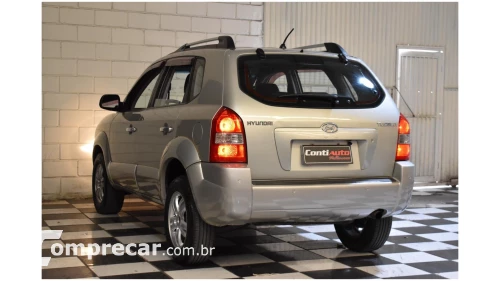 TUCSON - 2.0 MPFI GL 16V 142CV 2WD 4P AUTOMÁTICO