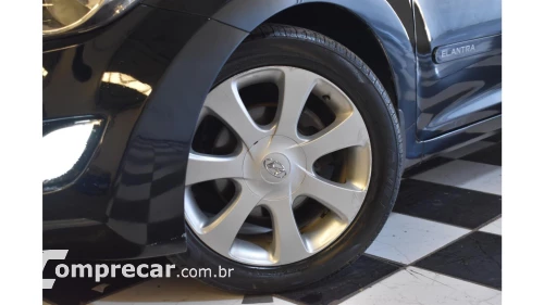 ELANTRA - 1.8 GLS 16V 4P AUTOMÁTICO