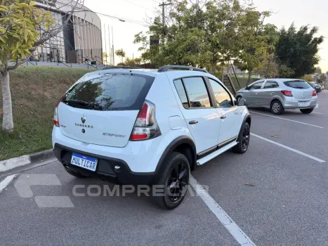 SANDERO 1.6 STEPWAY 16V FLEX 4P AUTOMÁTICO