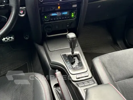 HILUX SW4 2.8 D-4d Turbo Gr-s 7L 4X4