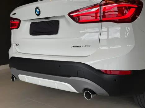 X1 2.0 16V Turbo Activeflex Xdrive25i Sport