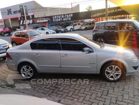 VECTRA 2.0 MPFI Elegance 8V