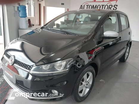 Volkswagen FOX 1.6 MI Rock IN RIO 8V 4 portas