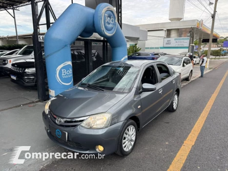 Toyota ETIOS XLS Sedan 1.5 Flex 16V 4p Mec. 4 portas