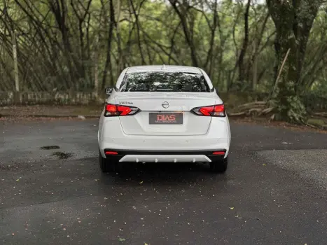 VERSA 1.6 16V FLEX EXCLUSIVE XTRONIC