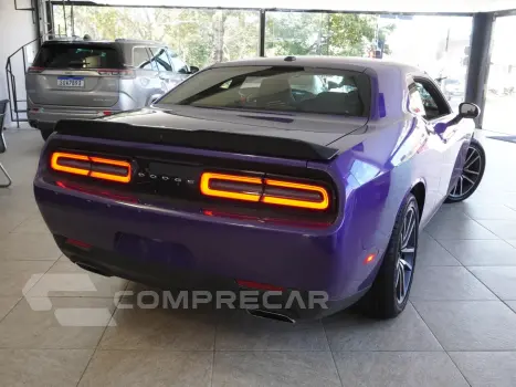 CHALLENGER 5.7 V8 HEMI GASOLINA R/T TORQUEFLITE