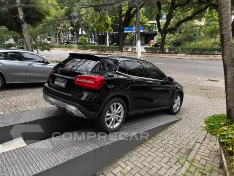 GLA 200 1.6 CGI Enduro 16V Turbo