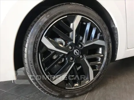 VERSA 1.6 16V FLEX EXCLUSIVE XTRONIC