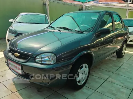 CLASSIC - 1.0 MPFI LIFE 8V 4P MANUAL