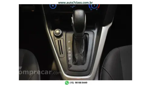 FOCUS SEDAN - 2.0 SE SEDAN 16V 4P POWERSHIFT