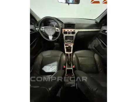 VECTRA 2.0 MPFI ELEGANCE 8V FLEX 4P MANUAL