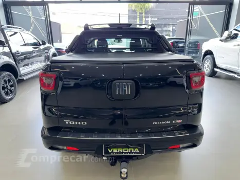 TORO 2.0 16V Turbo Freedom 4WD AT9