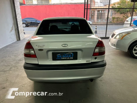 FIESTA 1.0 MPI Street Sedan 8V