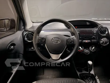 ETIOS 1.5 X PLUS 16V FLEX 4P AUTOMÁTICO