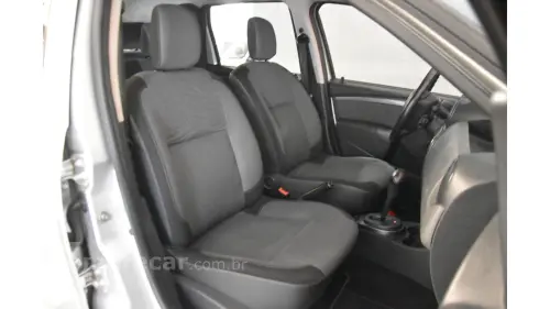 DUSTER - 2.0 DYNAMIQUE 4X2 16V 4P AUTOMÁTICO