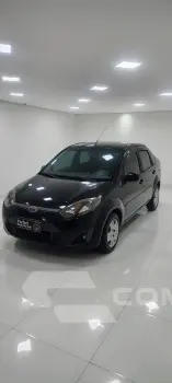 FORD FIESTA 1.6 MPI Class Sedan 8V 4 portas