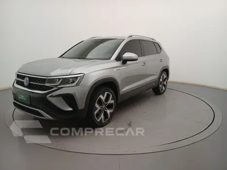 Volkswagen TAOS 1.4 250 TSI TOTAL FLEX HIGHLINE AUTOMÁTICO 4 portas