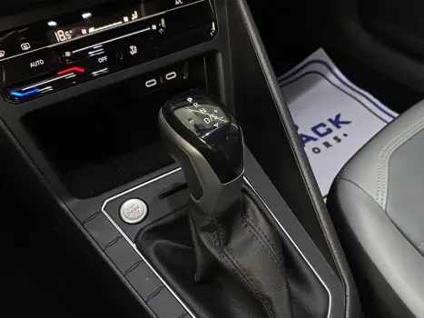 Nivus Highline 1.0 200 TSI Flex Aut.