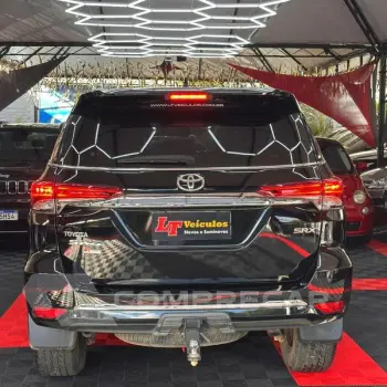 HILUX SWSRXA4FD