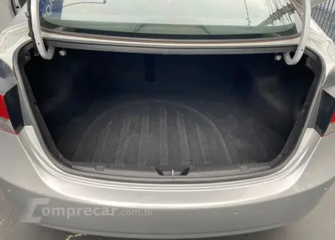 Elantra 1.8 16V 4P GLS AUTOMÁTICO