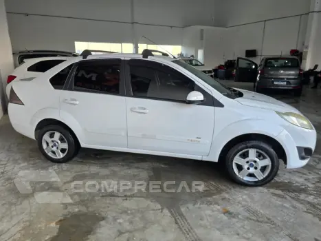 Fiesta Sedan SE 1.6 8V Flex 4p