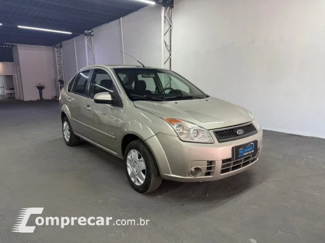 FIESTA 1.6 Rocam SE Sedan 8V