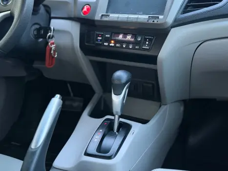 Civic Sedan LXR 2.0 Flexone 16V Aut. 4p