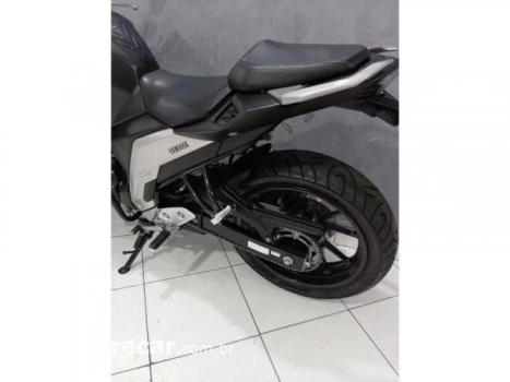 FZ25 FAZER ABS - Street