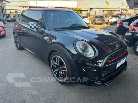 John Cooper Works 2.0 16V TURBO AUTOMÁTICO