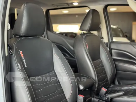 Frontier 2.3 16V PRO4X CABINE DUPLA 4X4 BI-TURBO DIESEL AUTO